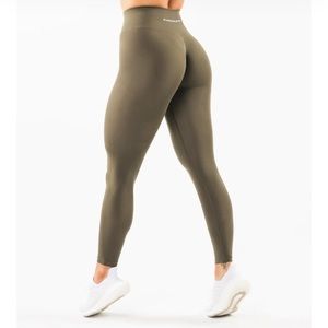 Alphalete amplify legging